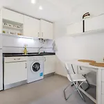Apartment Vista Piscina O Terraza, Wifi Gratis *