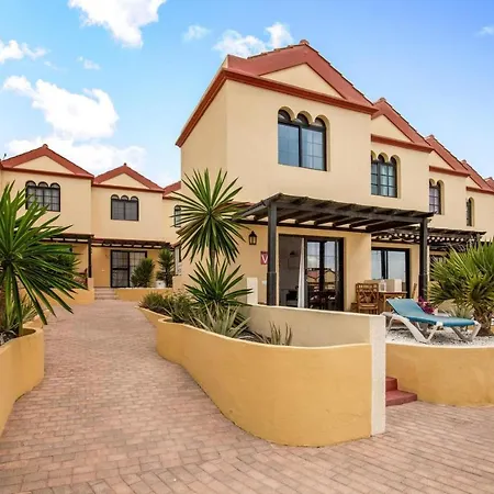 Apartmán Vista Piscina O Terraza, Wifi Gratis